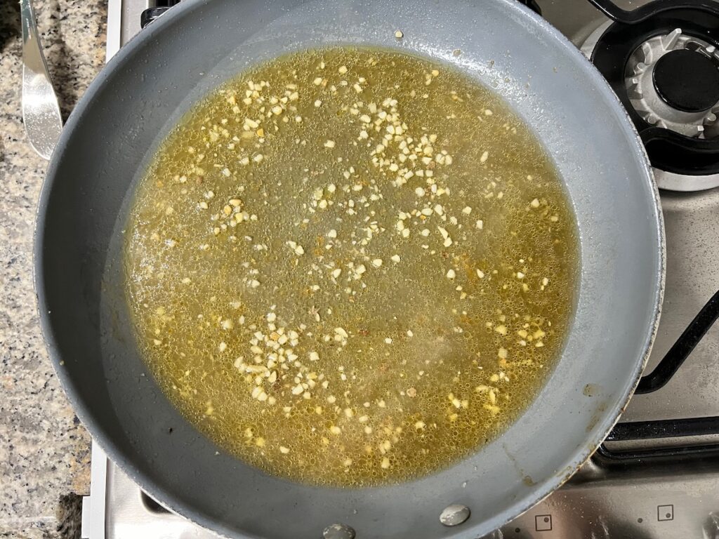 Garlic sauce in a pan for Beef with garlic sauce recipe.